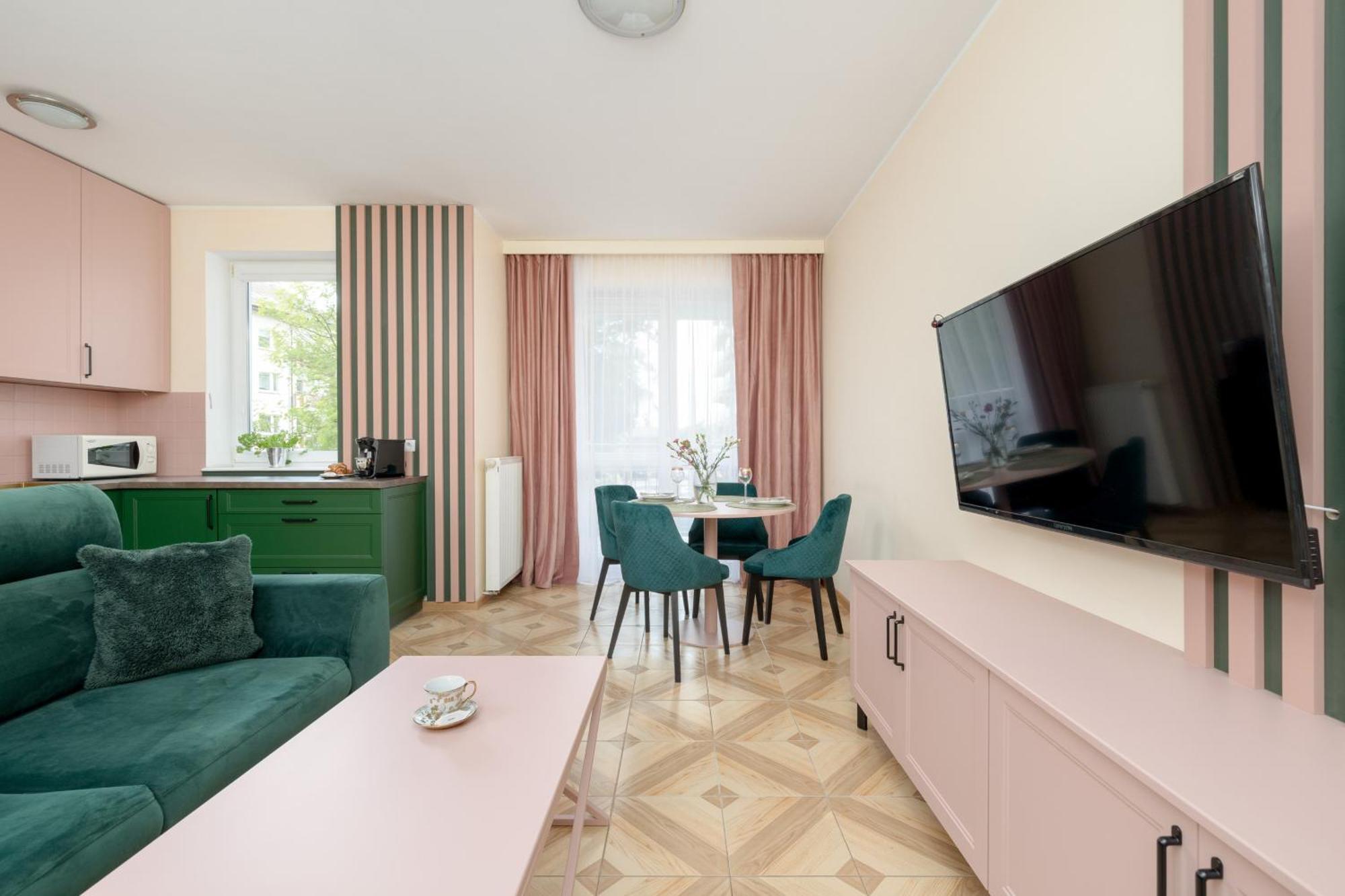 Wyjatkowy Apartament Z Parkingiem Blisko Morza By Noclegi Renters Kolobrzeg Exterior photo